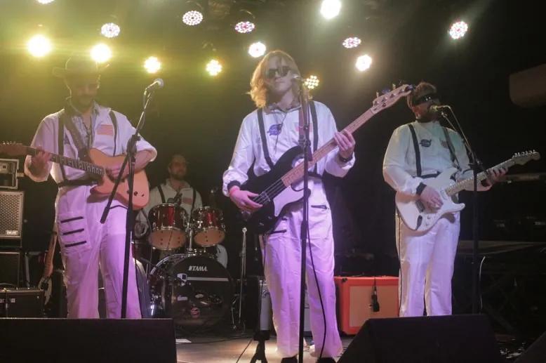 Cosmic Beach Resort at Larimer Lounge (photo 4)
