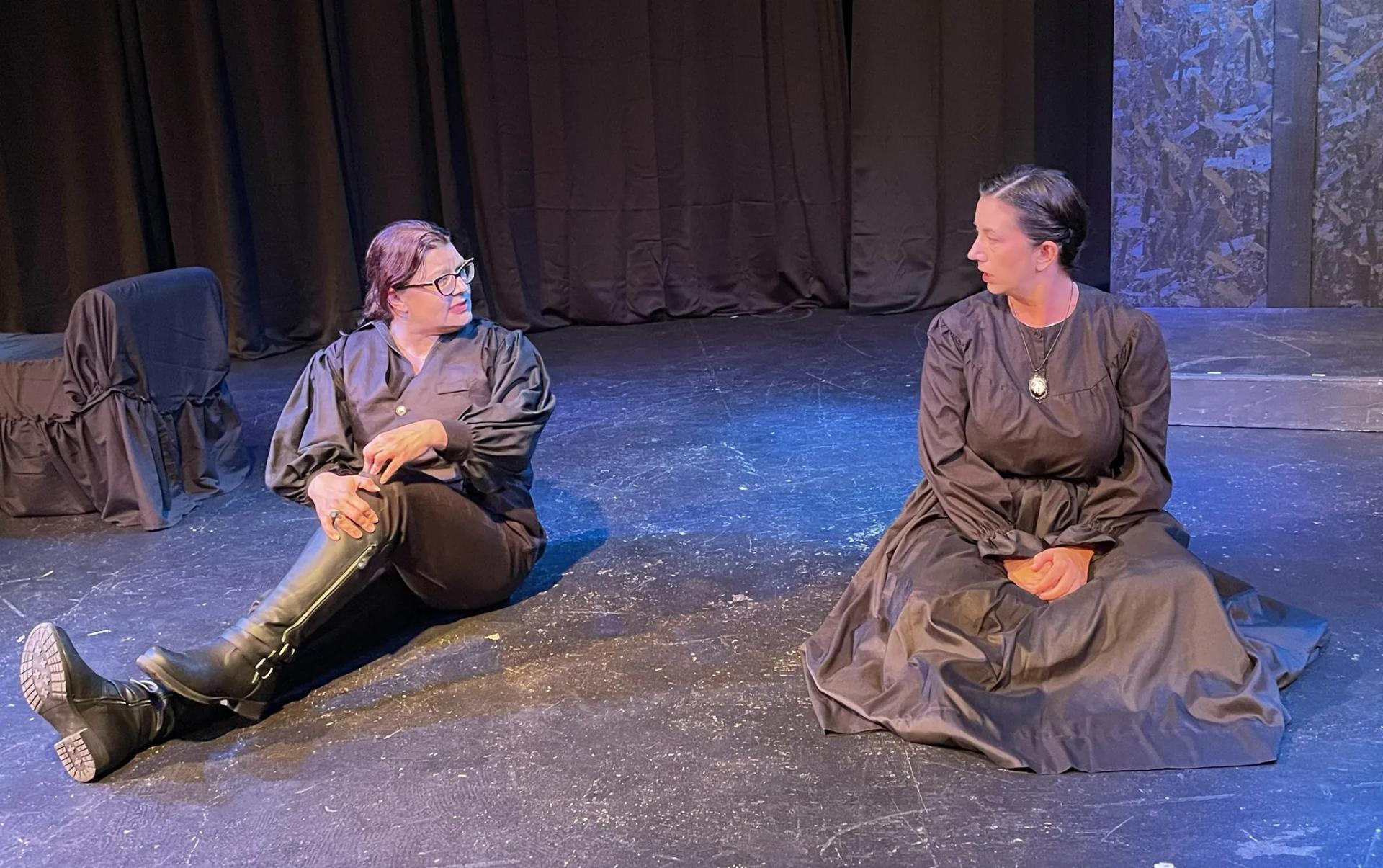 Staci York and Jacci Serbus in Turn of the Screw (Hatcher)