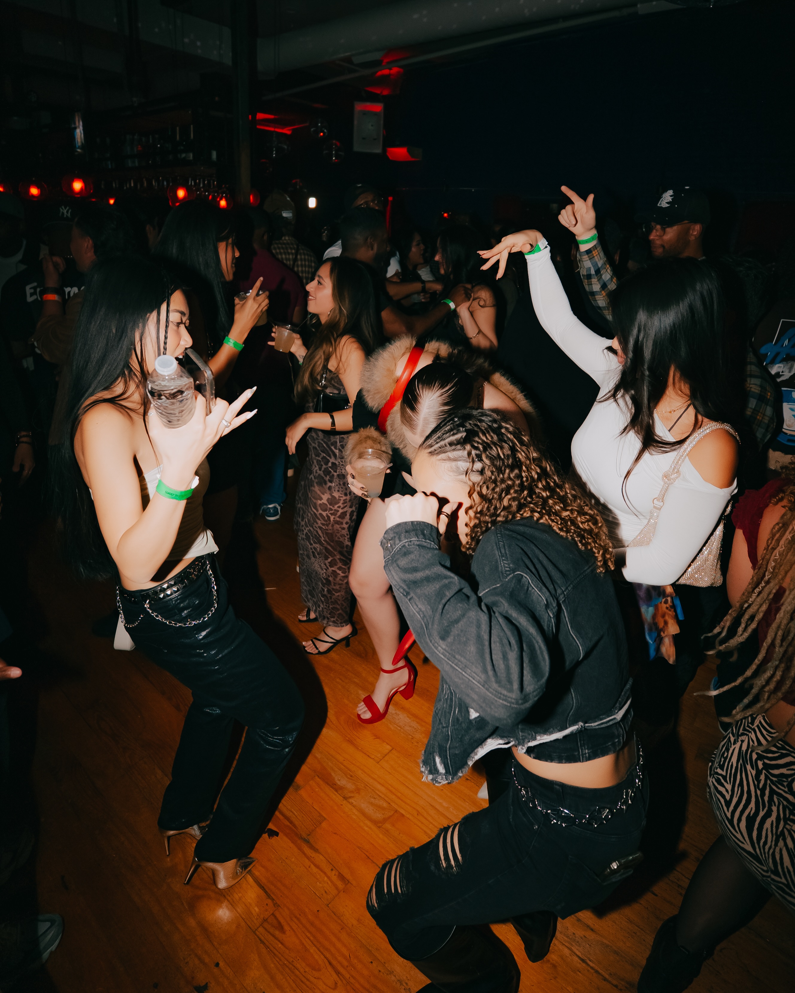 Good Good: R&B / Altè Night at The Resident (photo 2)